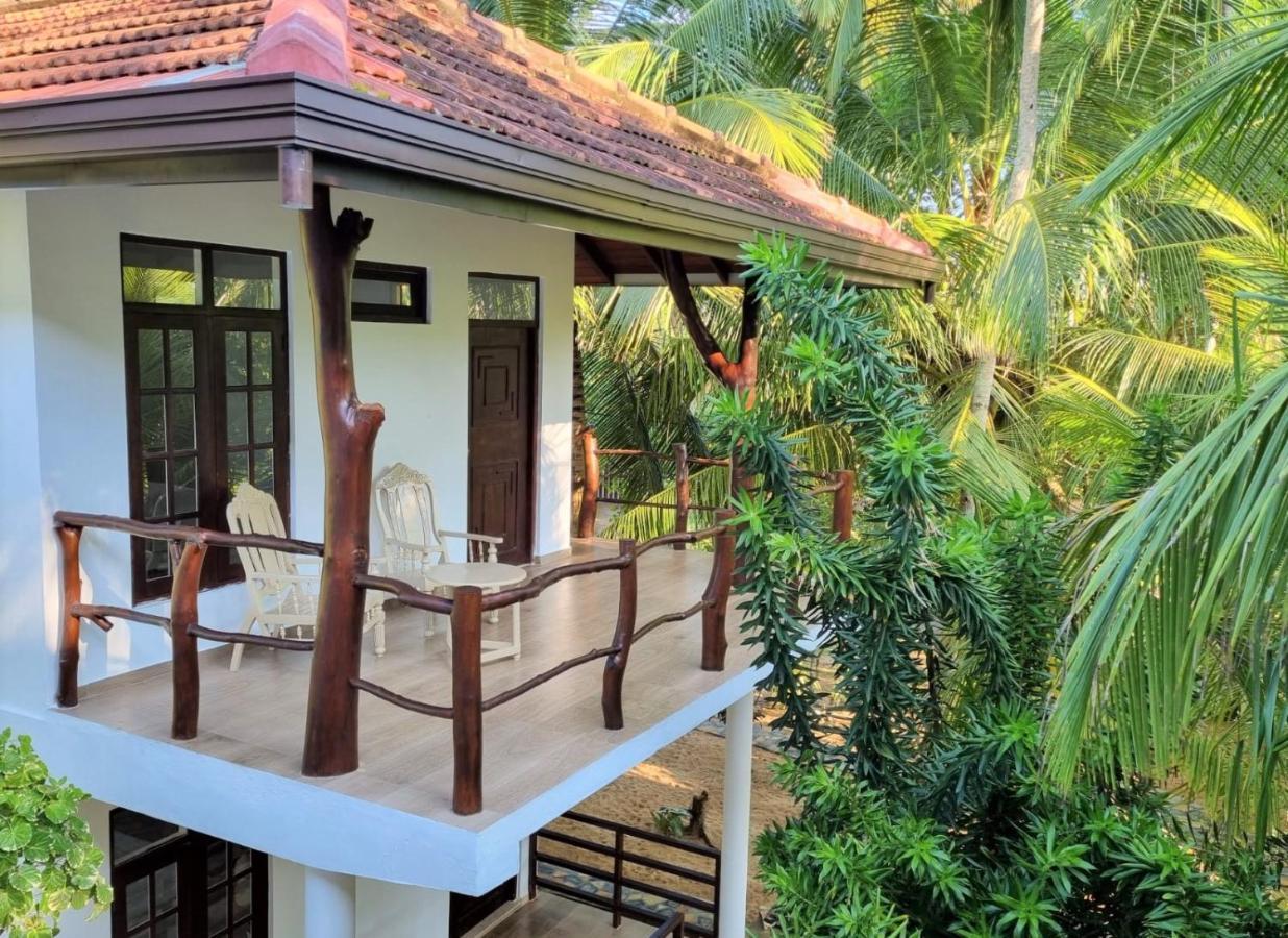 Golden Beach Paradise Tangalle Kültér fotó